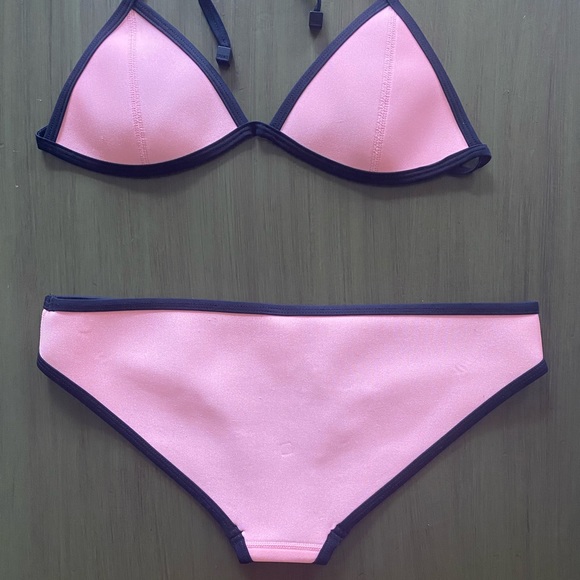 Peachy Pink Neoprene Triangl Bikini with Bag - Picture 5 of 8